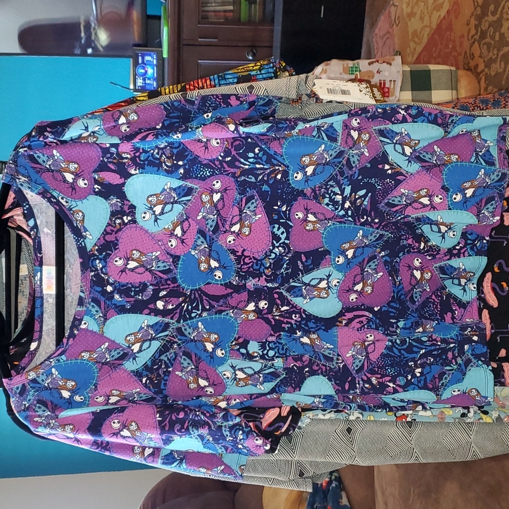 LuLaRoe 3XL GiGi Fitted Top Disney Jack & Sally- NWT